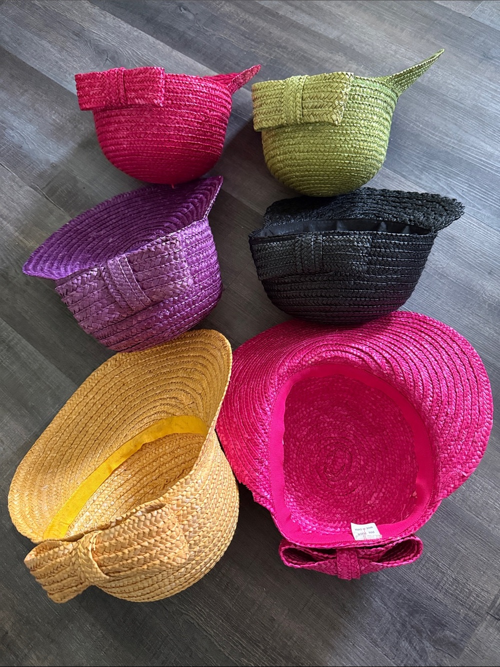 Lot of 6 fun adult straw hats.  Pink, purple, natural, black, lime green. - Picture 3 of 4